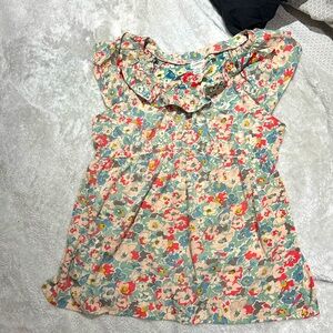 Floral short sleeve flowy shirt